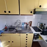 Apartamento T2 à Avec Parking, Résidence Sécurisée Près De La - Fr-1-309-418
